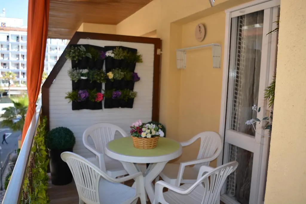 Apartamento Riu De Plata Apartment Lloret de Mar